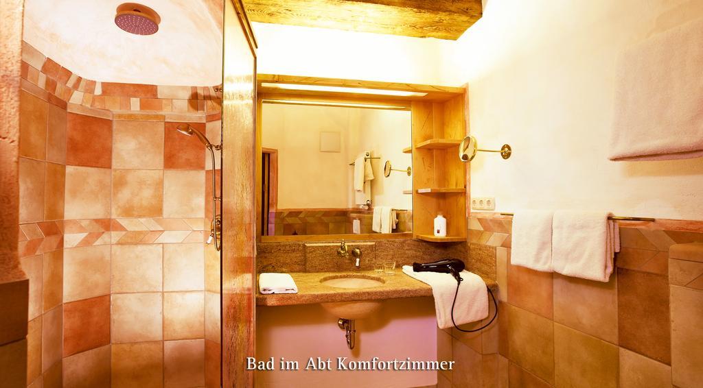 Irseer Klosterbraeu Habitación foto